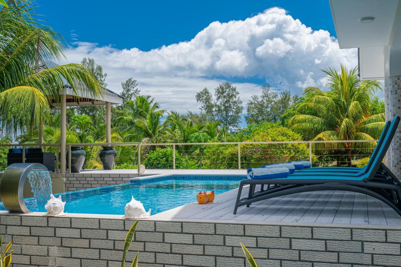 Tranquility Villas Baie Sainte Anne エクステリア 写真