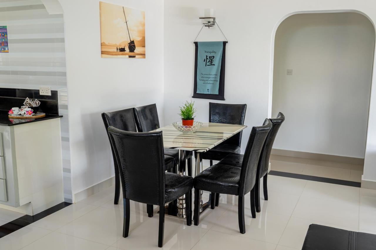 Tranquility Villas Baie Sainte Anne エクステリア 写真