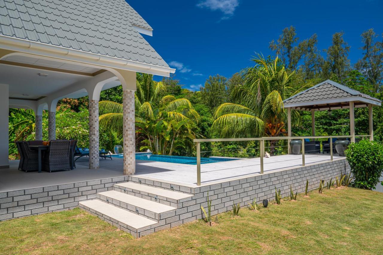 Tranquility Villas Baie Sainte Anne エクステリア 写真