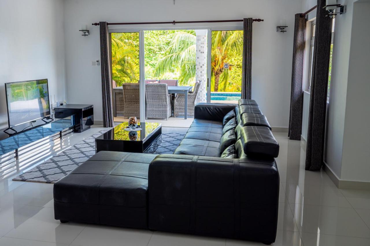 Tranquility Villas Baie Sainte Anne エクステリア 写真