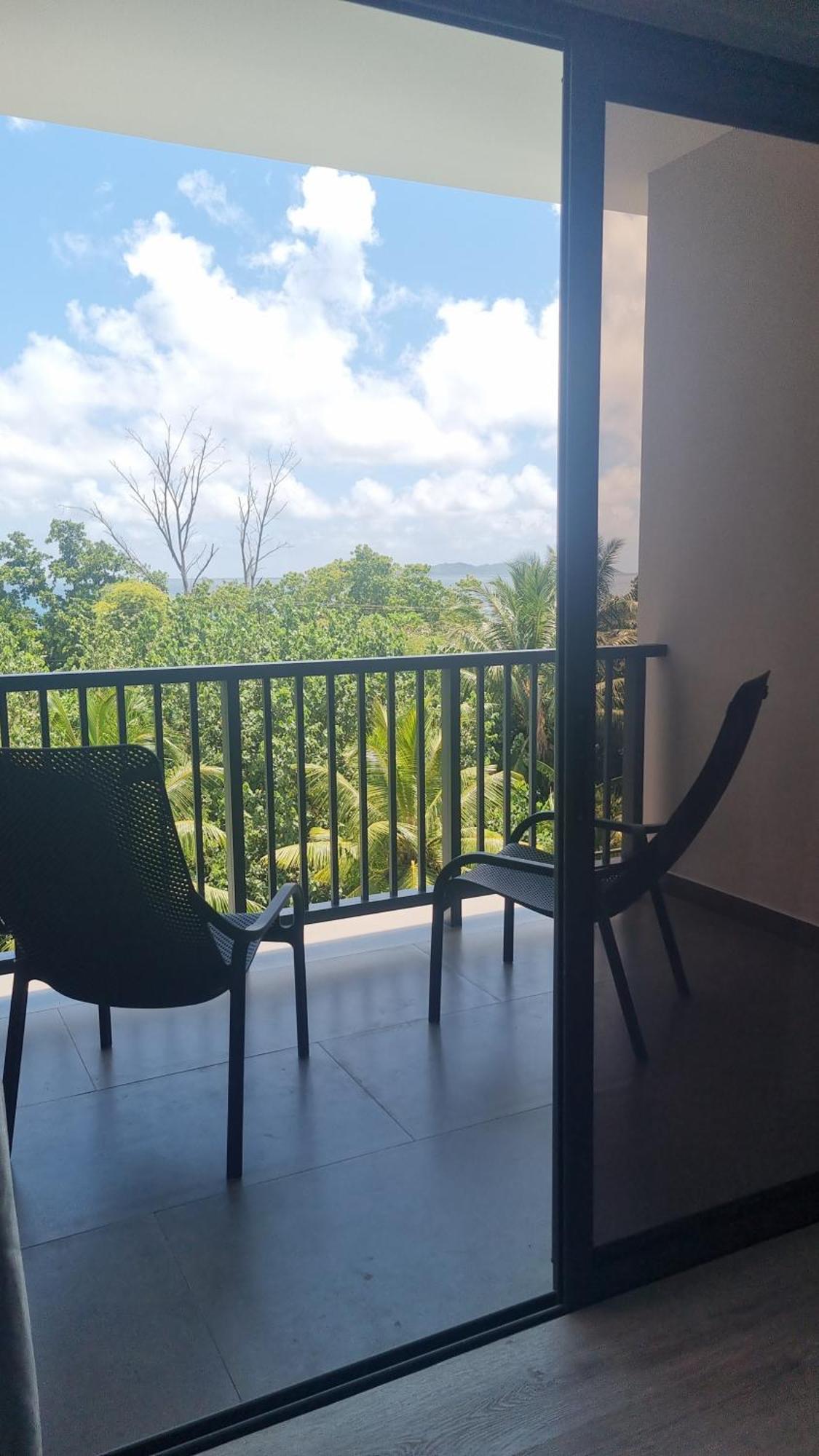 Tranquility Villas Baie Sainte Anne エクステリア 写真