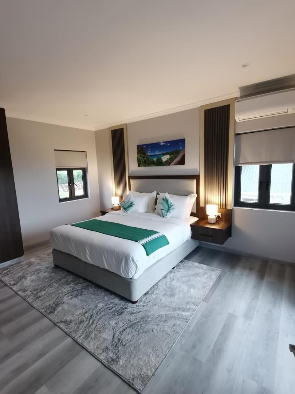 Tranquility Villas Baie Sainte Anne エクステリア 写真