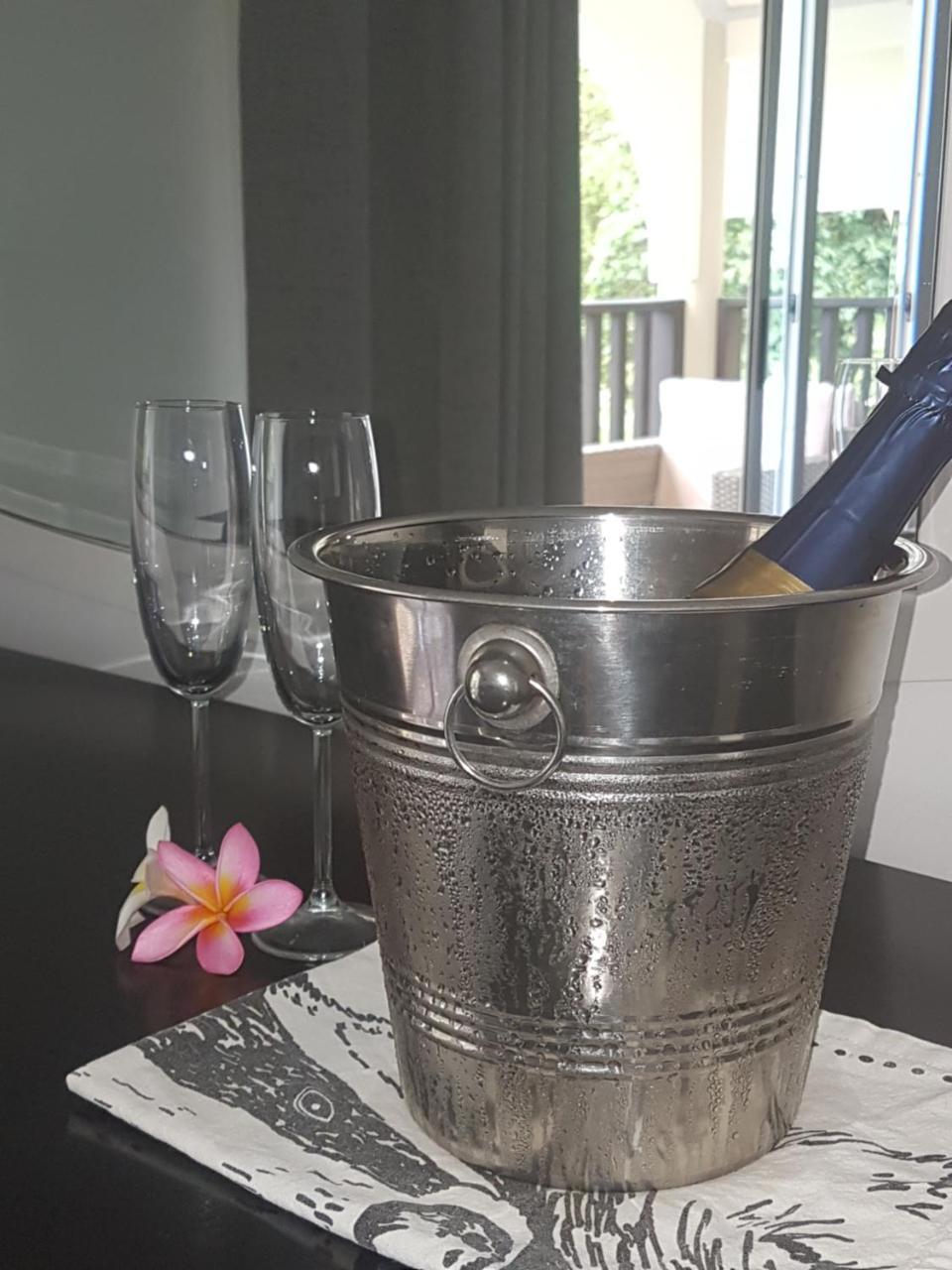 Tranquility Villas Baie Sainte Anne エクステリア 写真